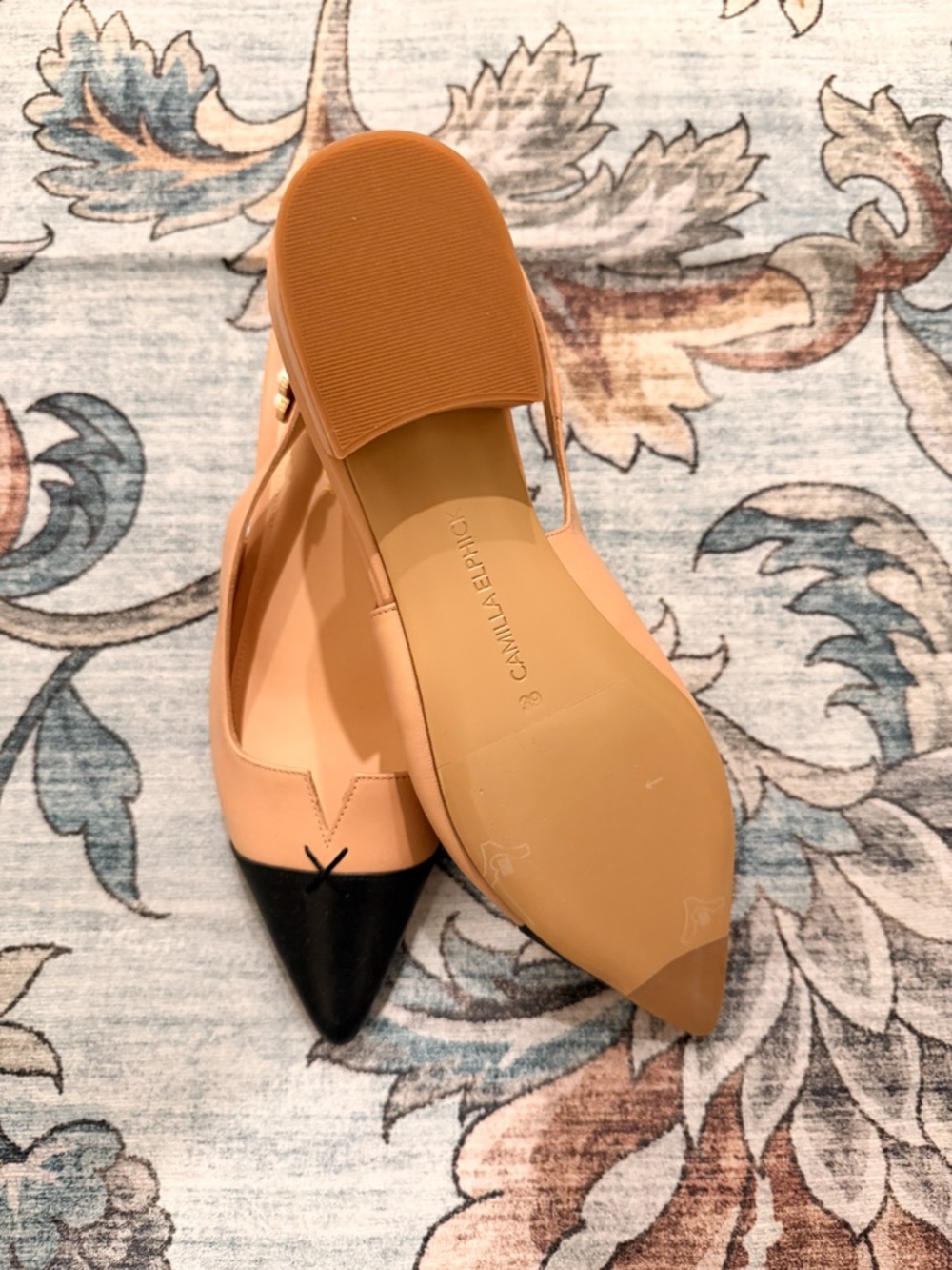NEW Princess Kate Tan black pearl flats Camilla Elphick smoke/pet free - Picture 3 of 4
